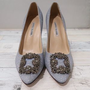 Manolo Blahnik Pump